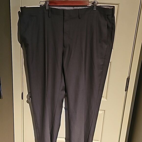 Haggar Other - HAGGAR MEN'S CLASSIC FIT DRESS SLACKS SIZE 44W X 30L